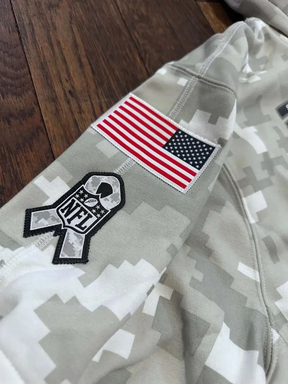 Nike NFL Cleveland Browns 2024 Salute To Service Arctic Camo Pullover Hoodie L